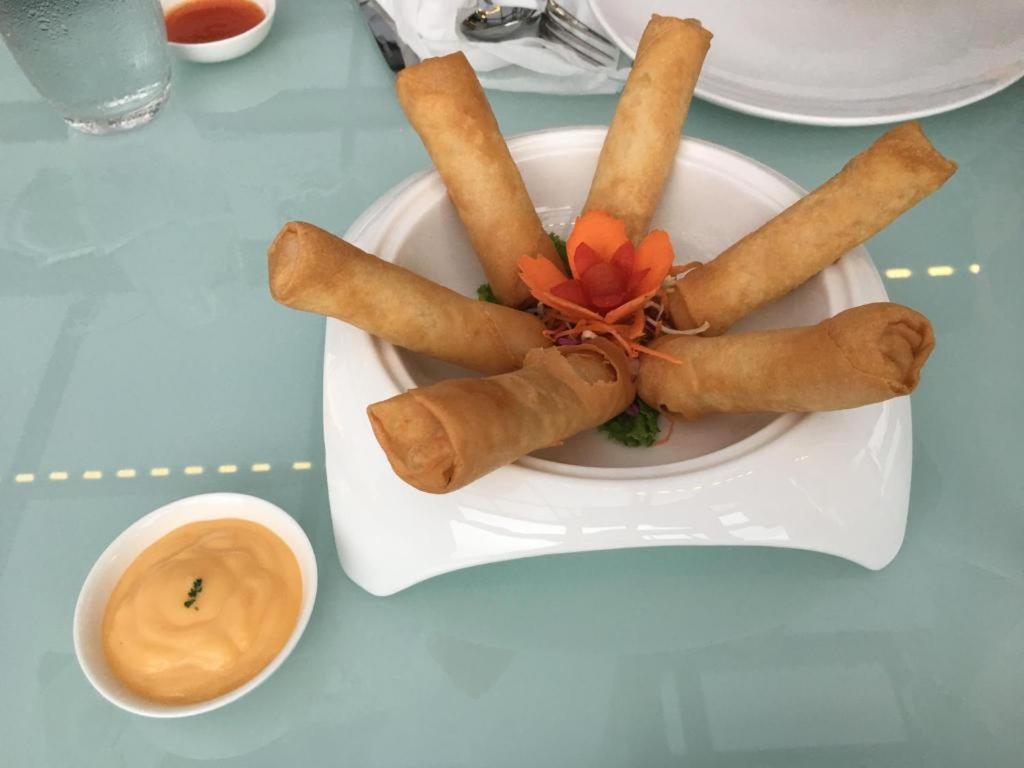 玫瑰宫殿酒店 仰光 外观 照片